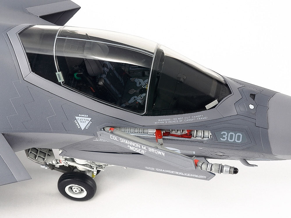 Tamiya - 1/48 Scale Lockheed Martin F-35C Lightning II