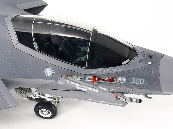 Tamiya - 1/48 Scale Lockheed Martin F-35C Lightning II