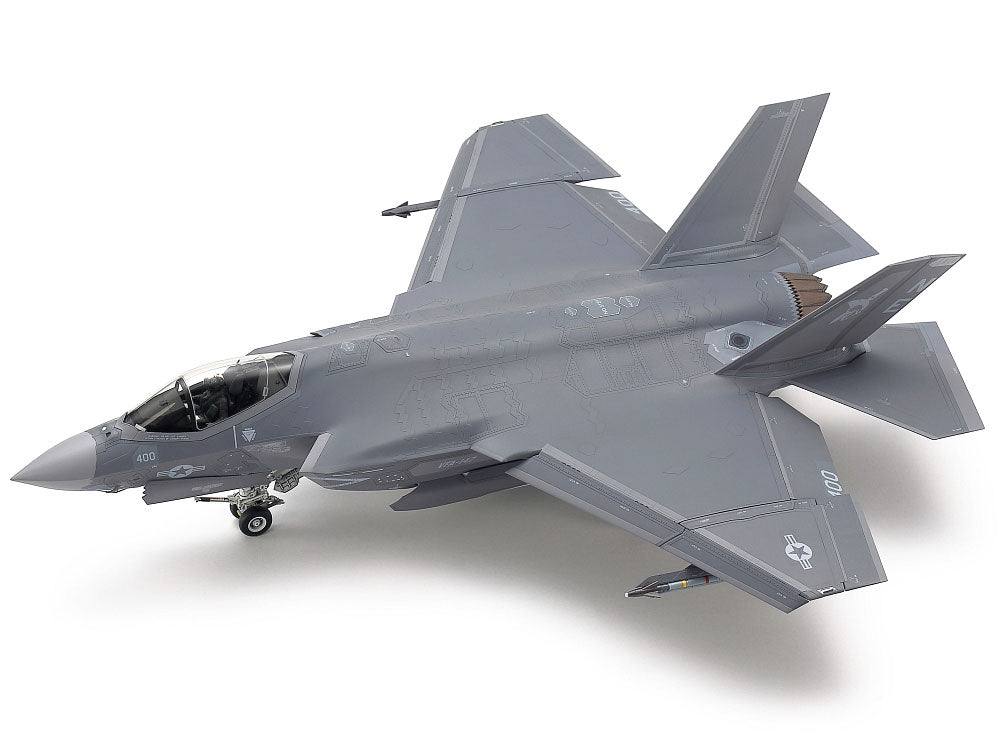 Tamiya - 1/48 Scale Lockheed Martin F-35C Lightning II