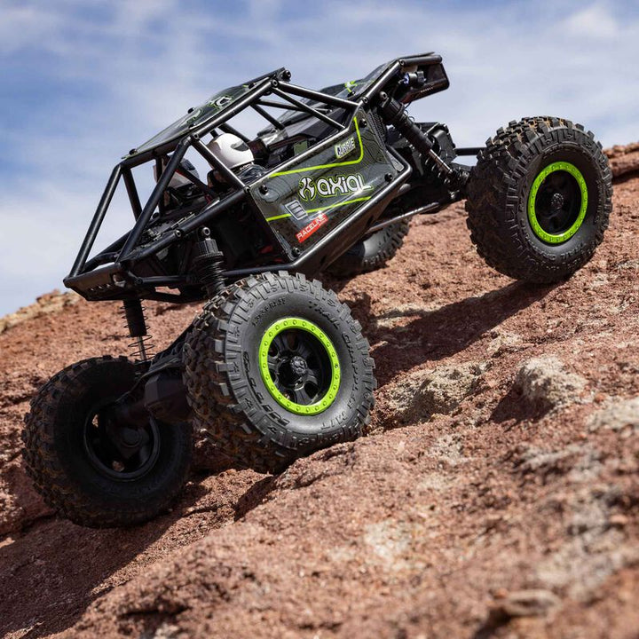 Axial - 1/18 UTB18 Capra 4WD Unlimited Trail Buggy RTR