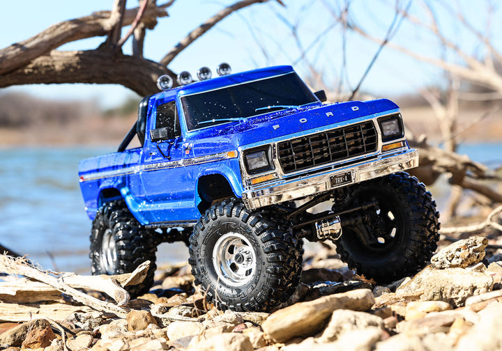 Traxxas TRX-4 High Trail Edition, 1979 Ford F-150, 1/10 Scale 4WD RC Crawler