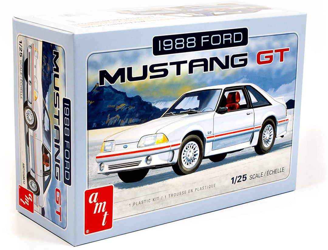 AMT 1/25 1988 Ford Mustang GT