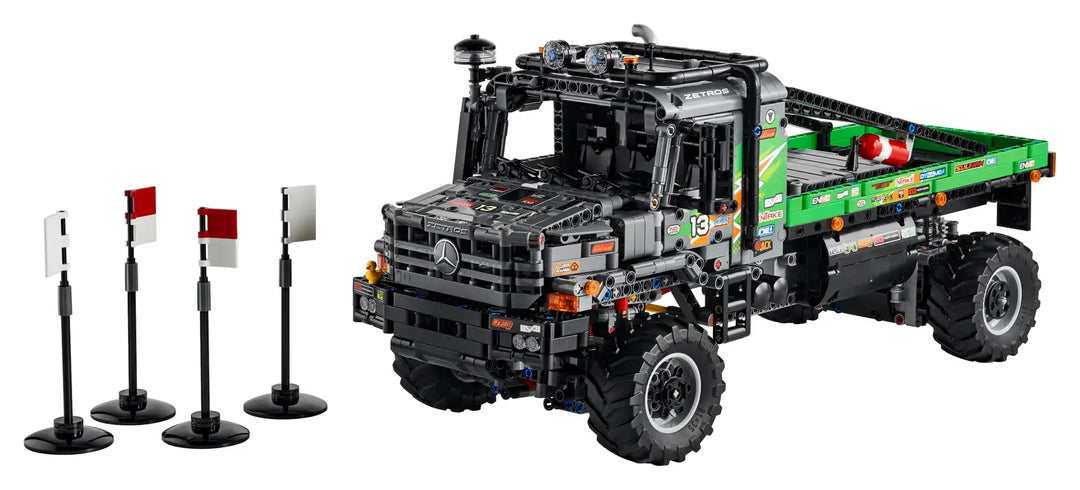 Lego 4x4 Mercedes-Benz Zetros Trial Truck