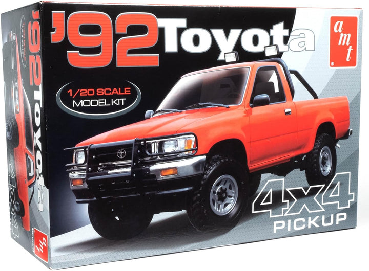 AMT - 1992 Toyota 4x4 Pickup, 1:20 scale