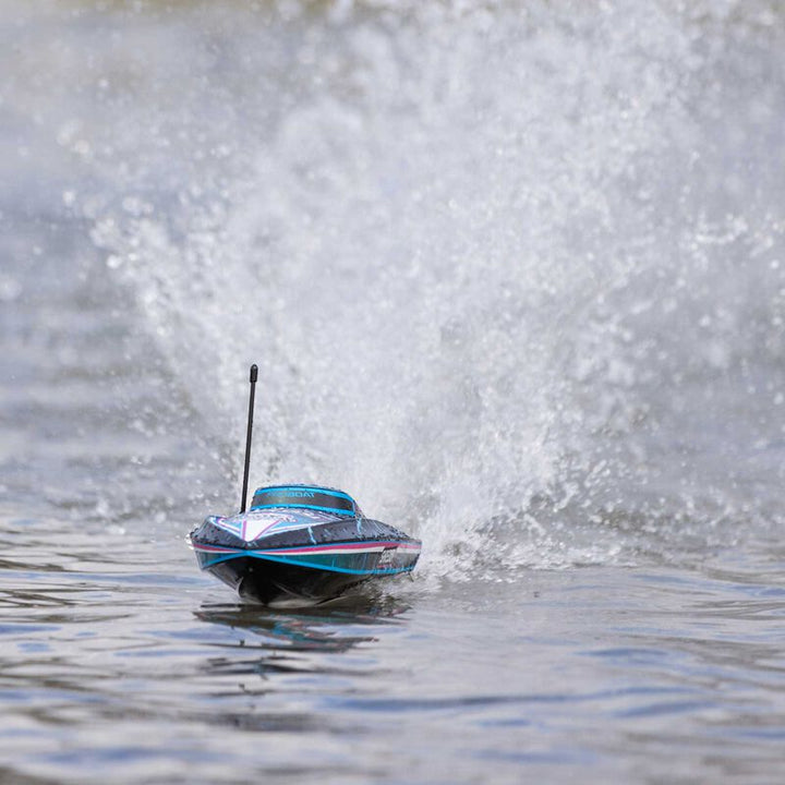 Pro Boat - Recoil 2 18" Self-Righting Brushless Deep-V RTR