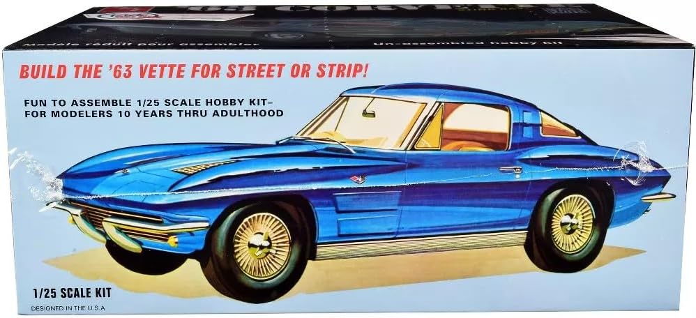 AMT - 1963 Chevy Corvette: 1/25 Scale Model Kit