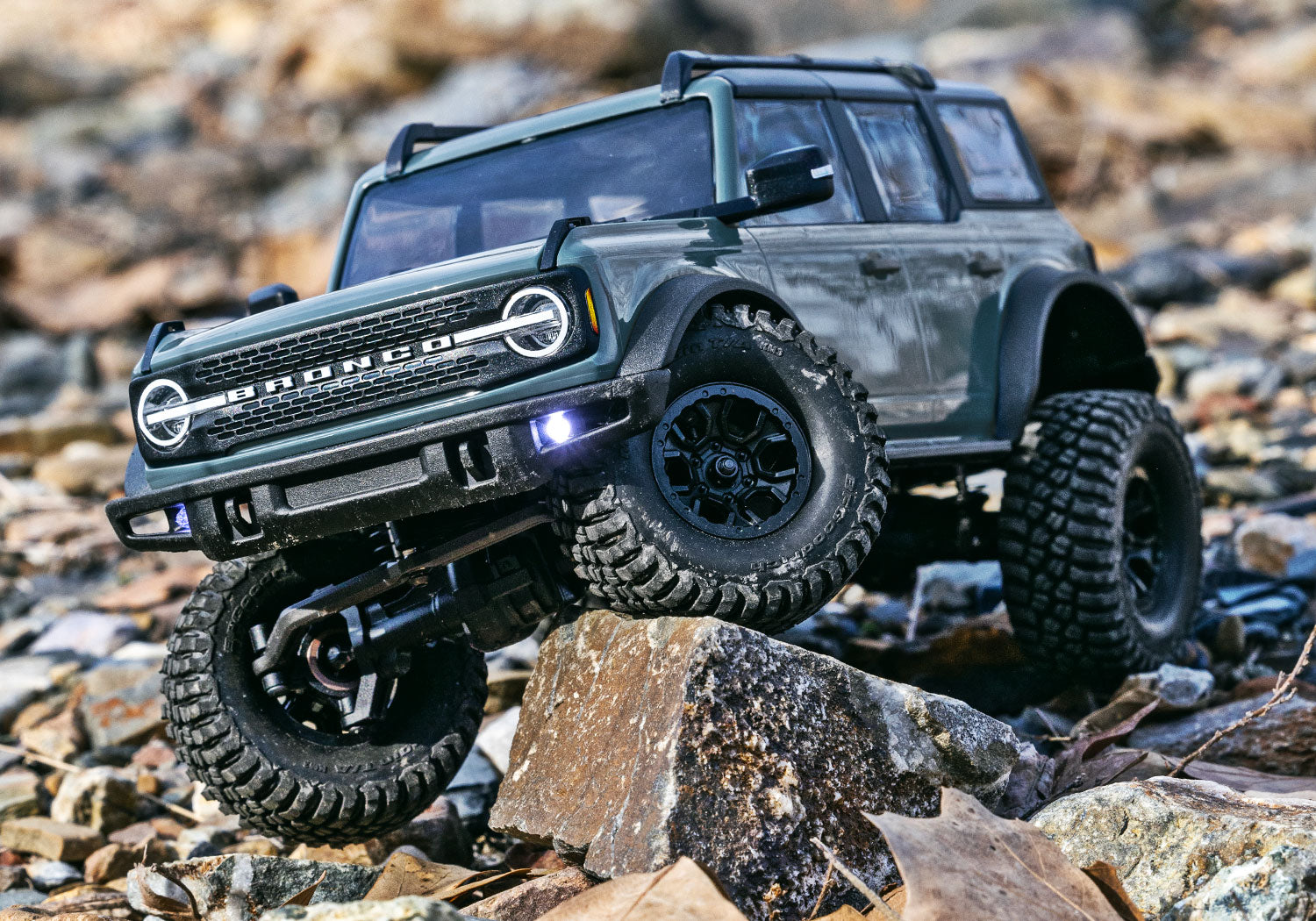 Traxxas TRX-4M, Ford Bronco: 1/18 scale 4WD Crawler – Anchorage