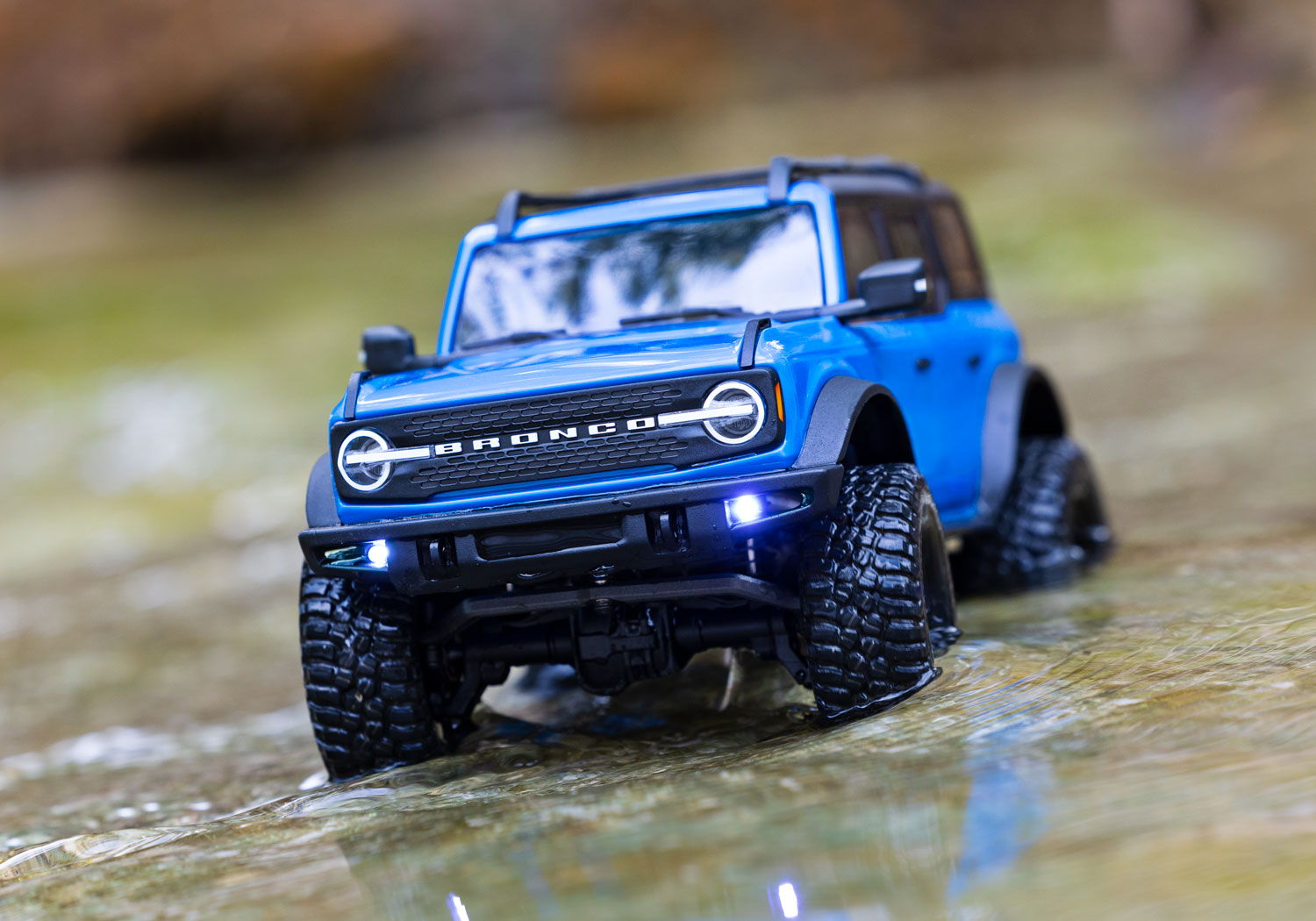 Traxxas TRX-4M, Ford Bronco: 1/18 scale 4WD Crawler – Anchorage