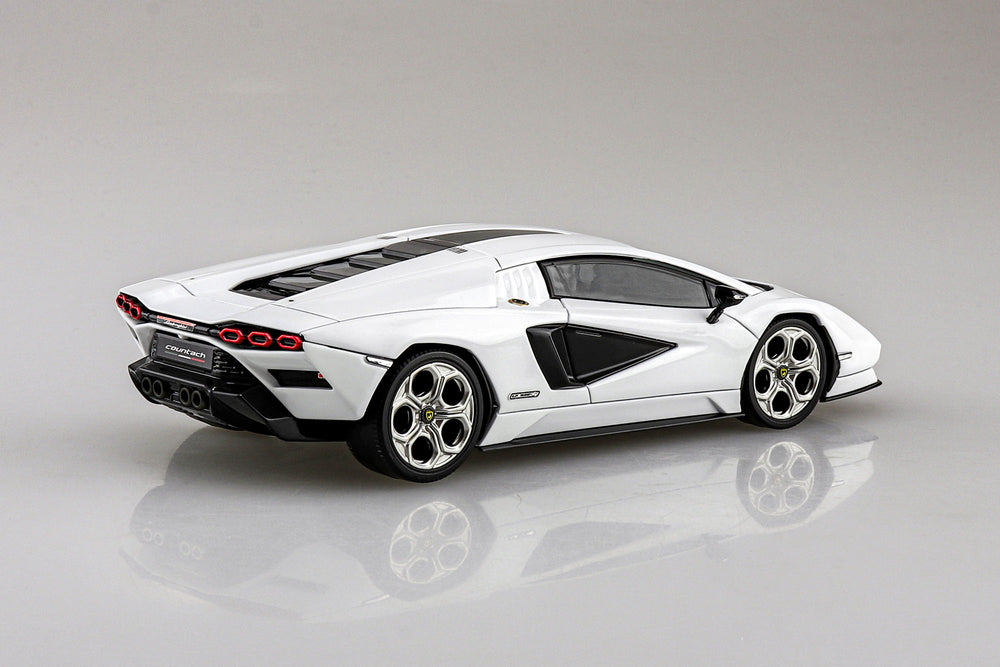 Aoshima - Lamborghini Countach LPI 800-4(WHITE)