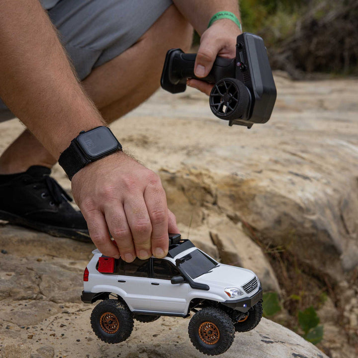 Axial - 1/24 SCX24 Lexus GX 470 4X4 RTR Brushed Rock Crawler