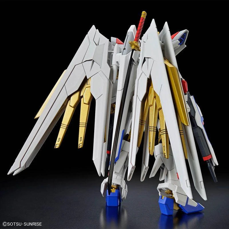 Bandai - HG Gundam Seed Freedom Mighty Strike Freedom Gundam 1/144
