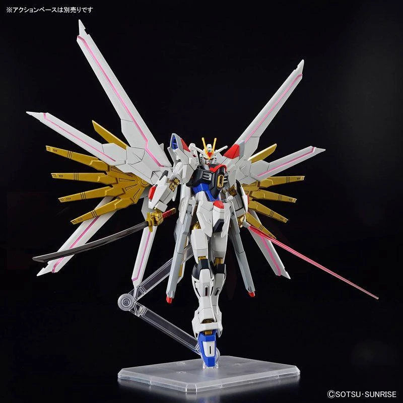 Bandai - HG Gundam Seed Freedom Mighty Strike Freedom Gundam 1/144