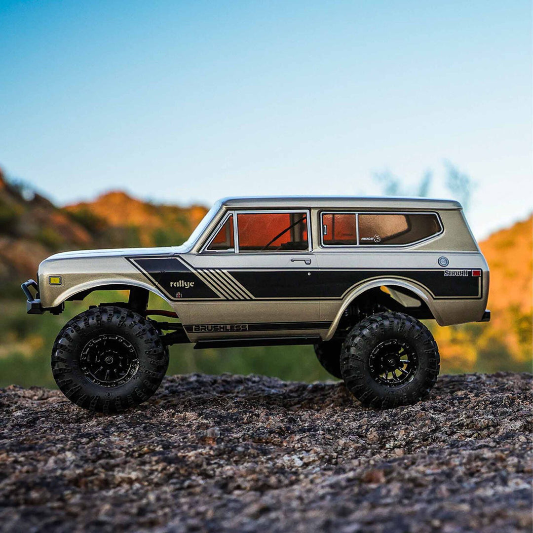 Redcat Racing - 1/18 Ascent-18 International Scout II Brushless 4x4 Rock Crawler RTR