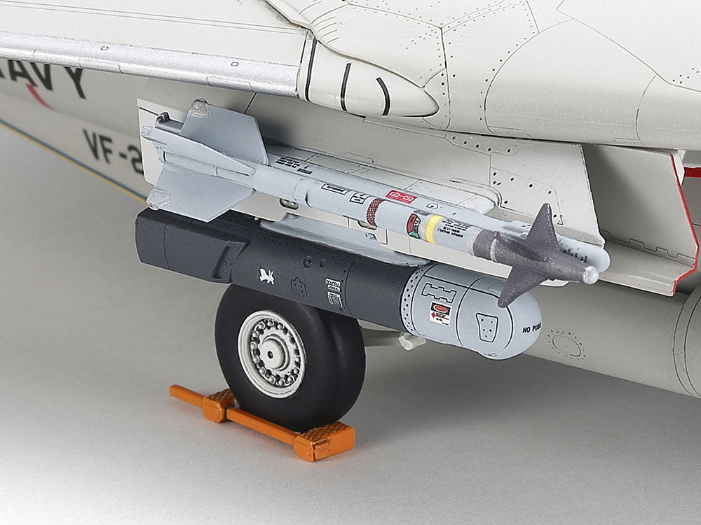 Tamiya - 1/72 Scale Grumman F-14D Tomcat
