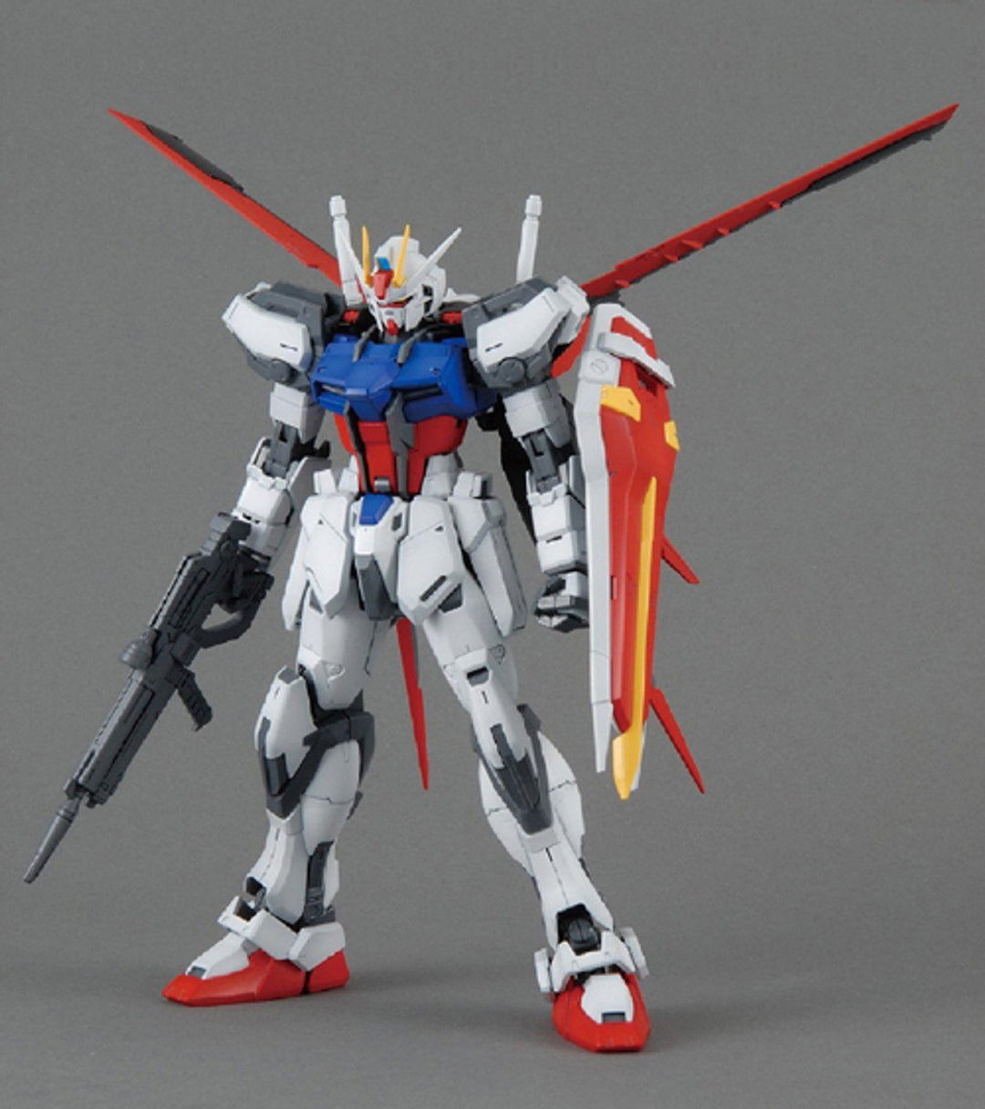 Bandai MG Gundam Seed Aile Strike Gundam O.M.N.I. Enforcer Mobile Suit GAT-X105