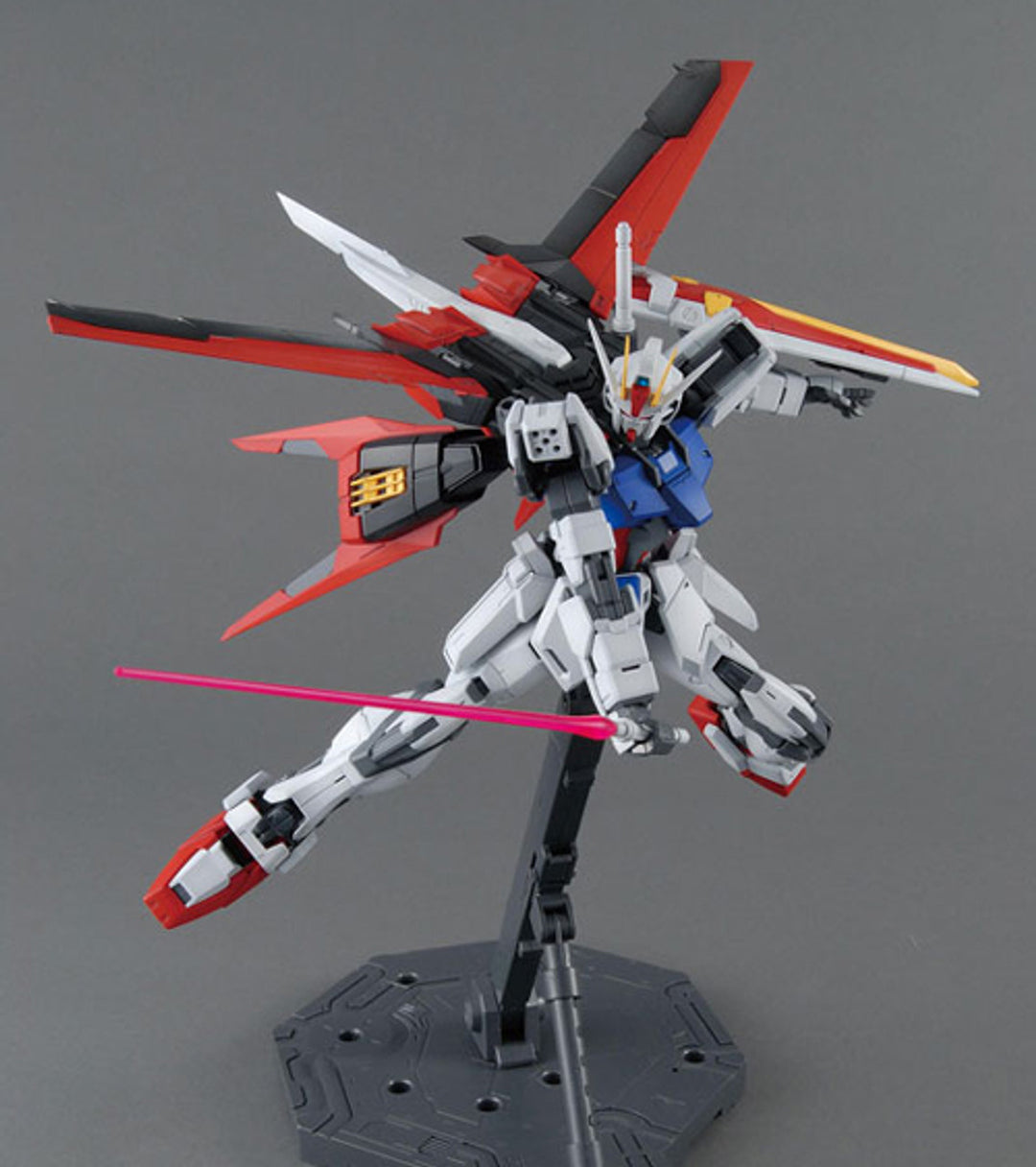 Bandai MG Gundam Seed Aile Strike Gundam O.M.N.I. Enforcer Mobile Suit GAT-X105